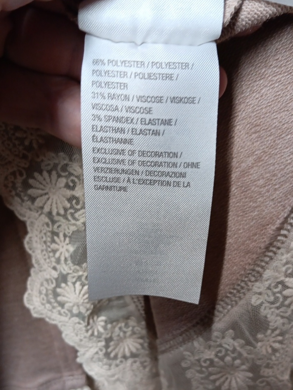 Logo Lounge Women’s Taupe Hooded Zip Jacket with Lace At Hem NWOT - Picture 8 of 8